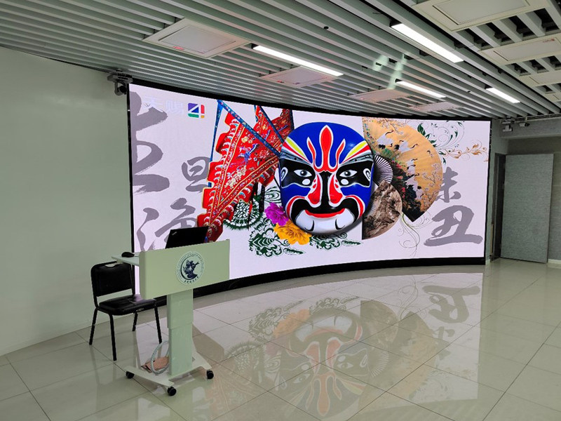 中央财经大学.jpg
